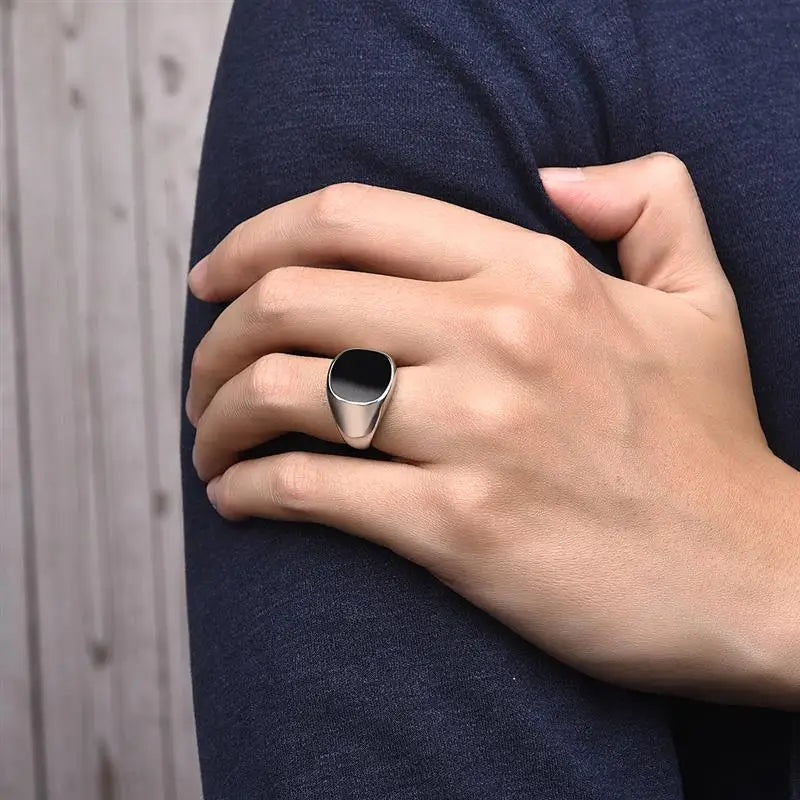 Signet / Statement Ring