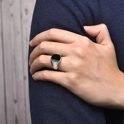 Signet / Statement Ring